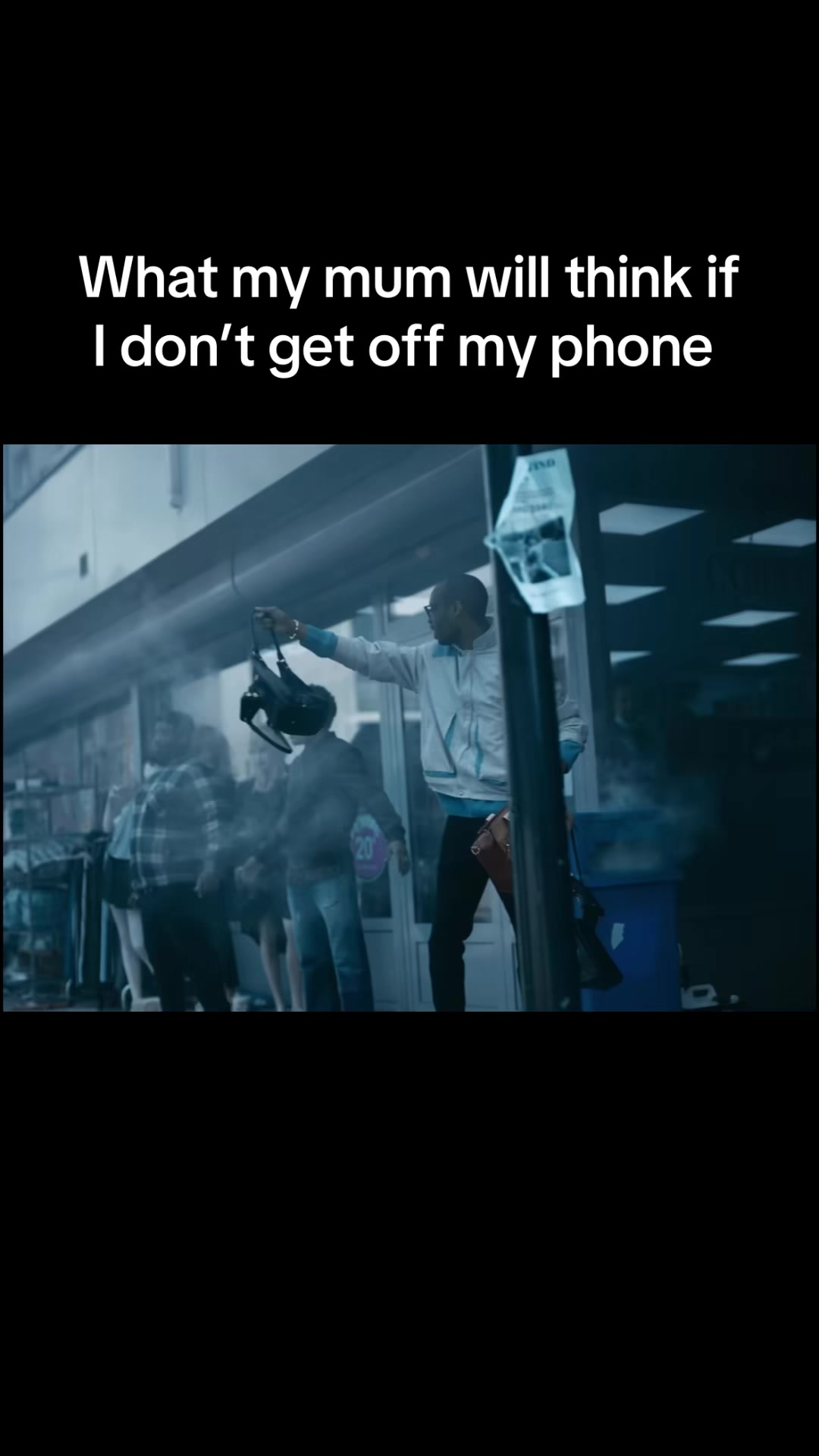 @Archie🇬🇧