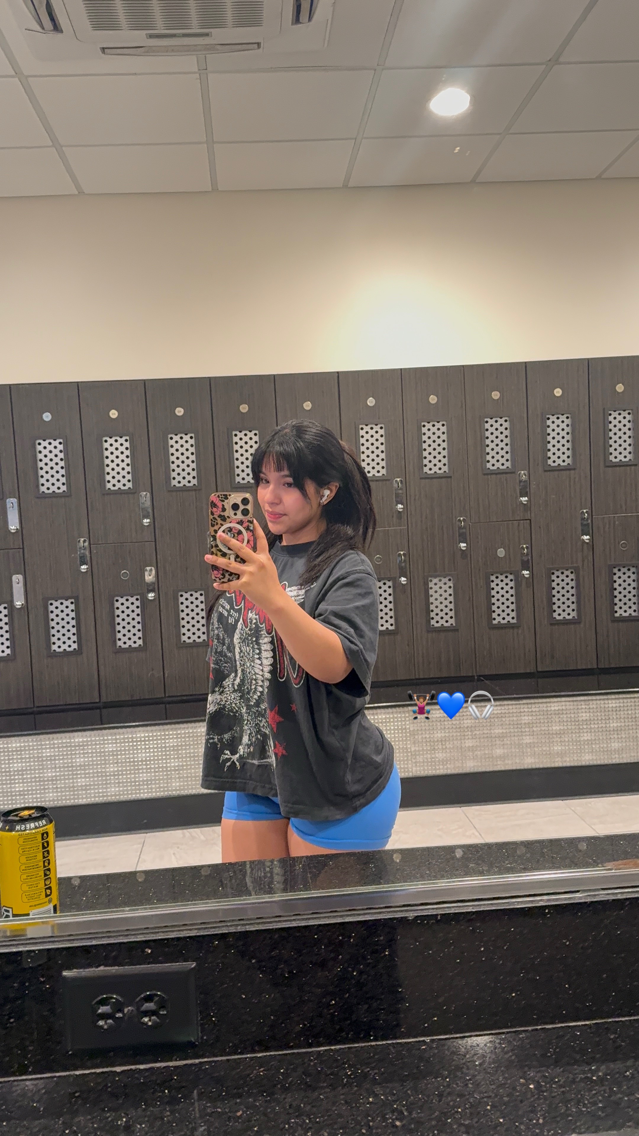 @Cyndell🕷️