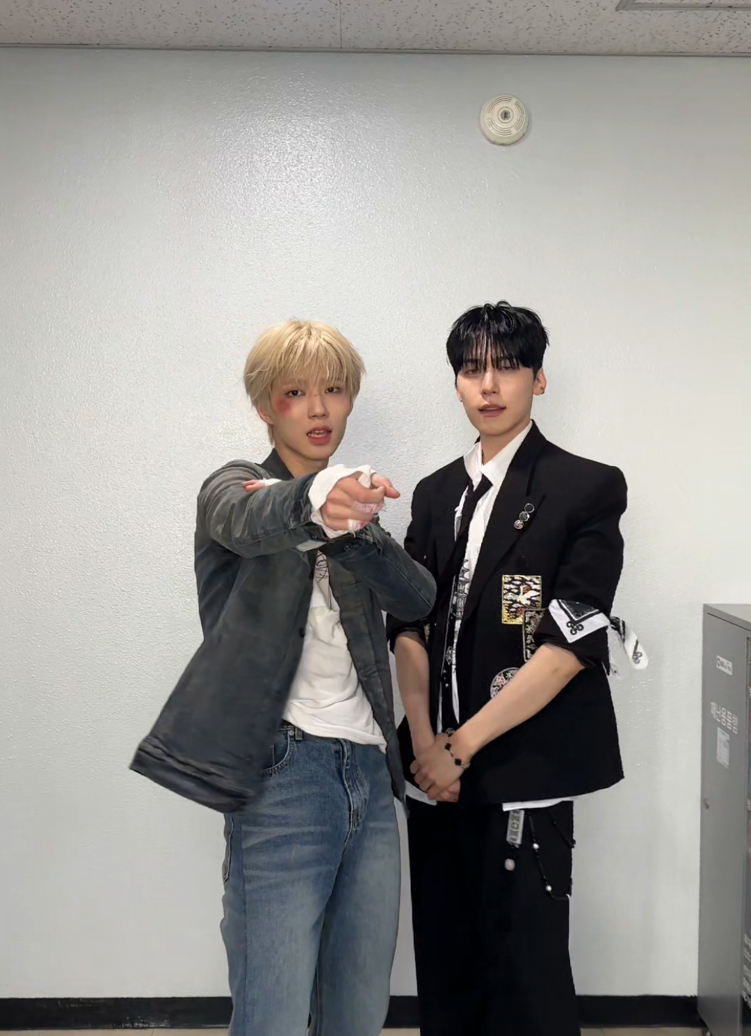 @ONEUS_Official