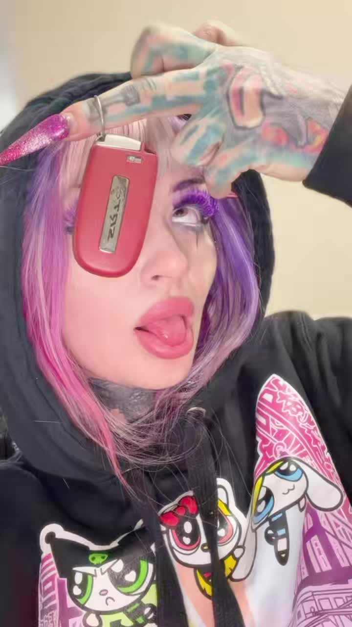 @Minitruckbabe 🔧