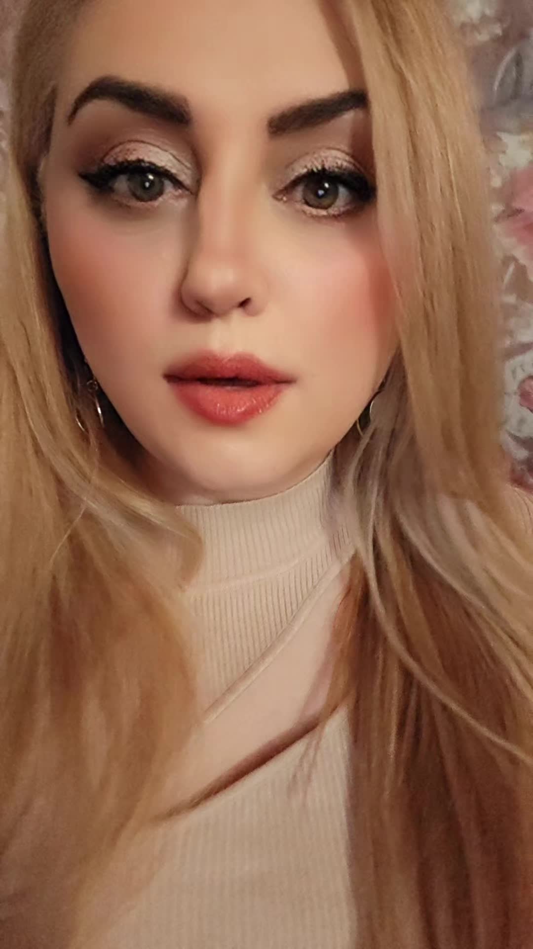 @G&uuml;NeŞ ☀️