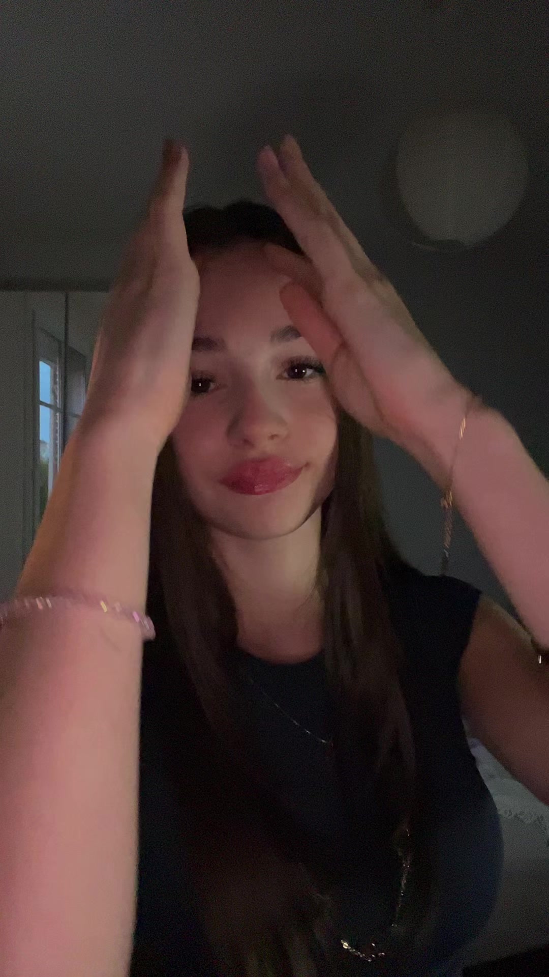 @𝐈𝐬𝐚𝐮𝐫𝐞