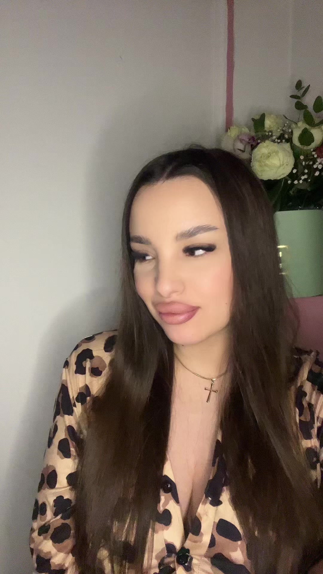 @Valentina Maria