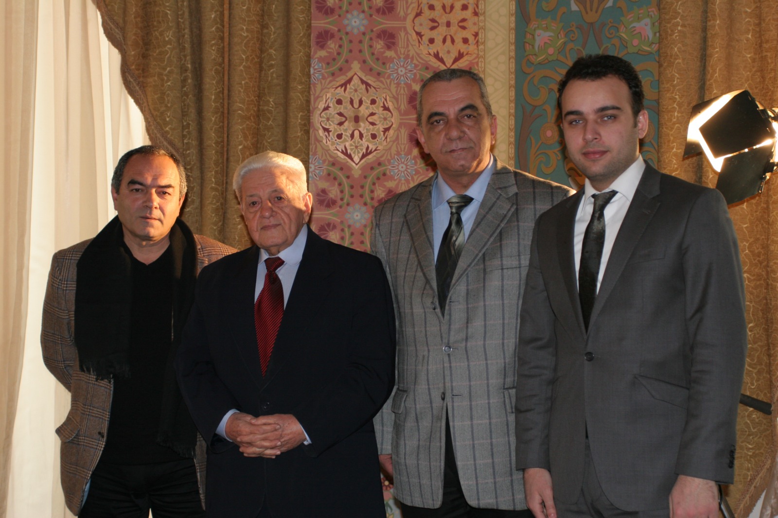 @M&ouml;hlət M&uuml;sl&uuml;mov