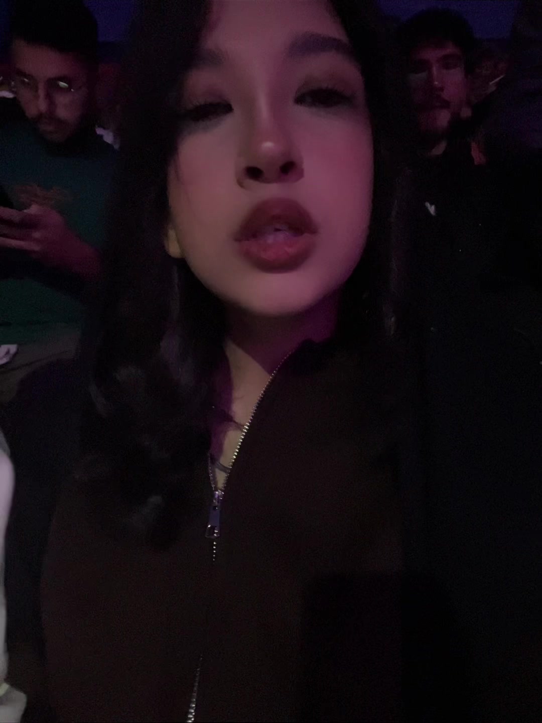 @aysona-vrw