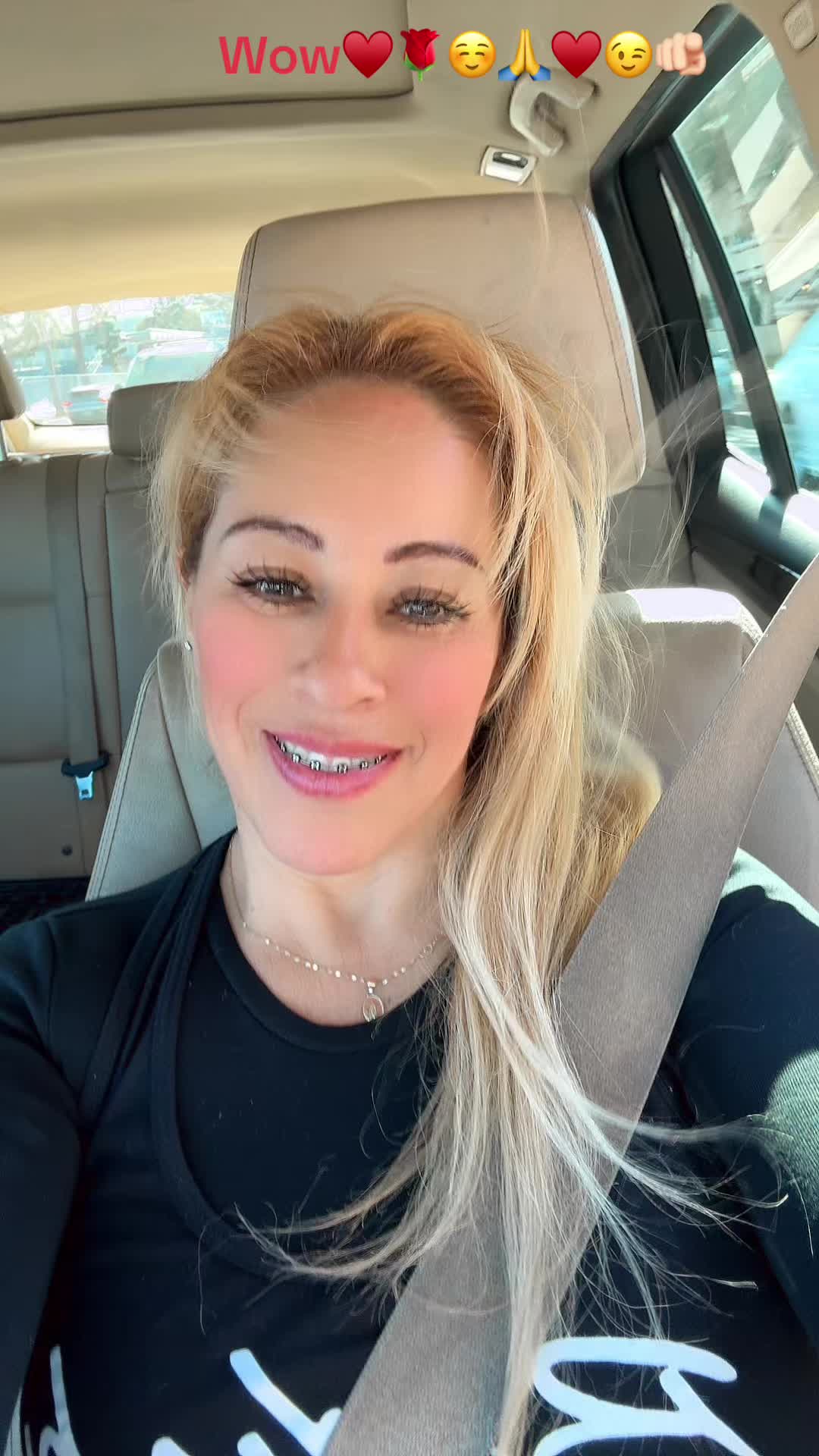 @Shakira ❤️💃🏼☺️🫦