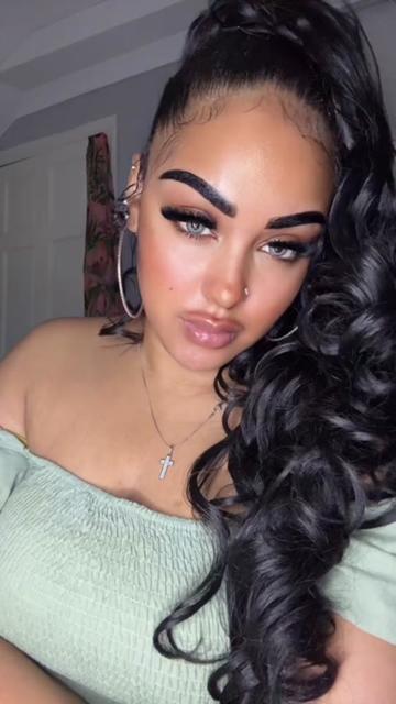@Stargirlsarah💋xx