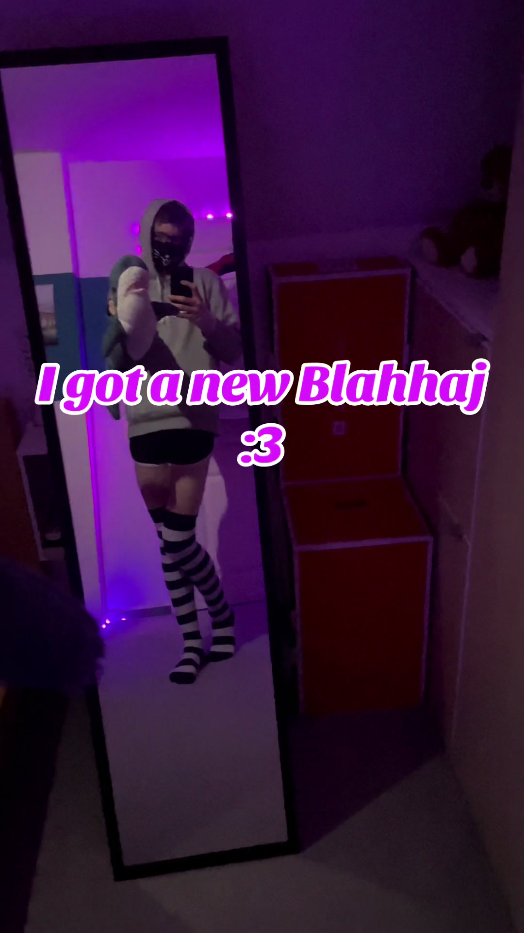 @Femboy_strubbi
