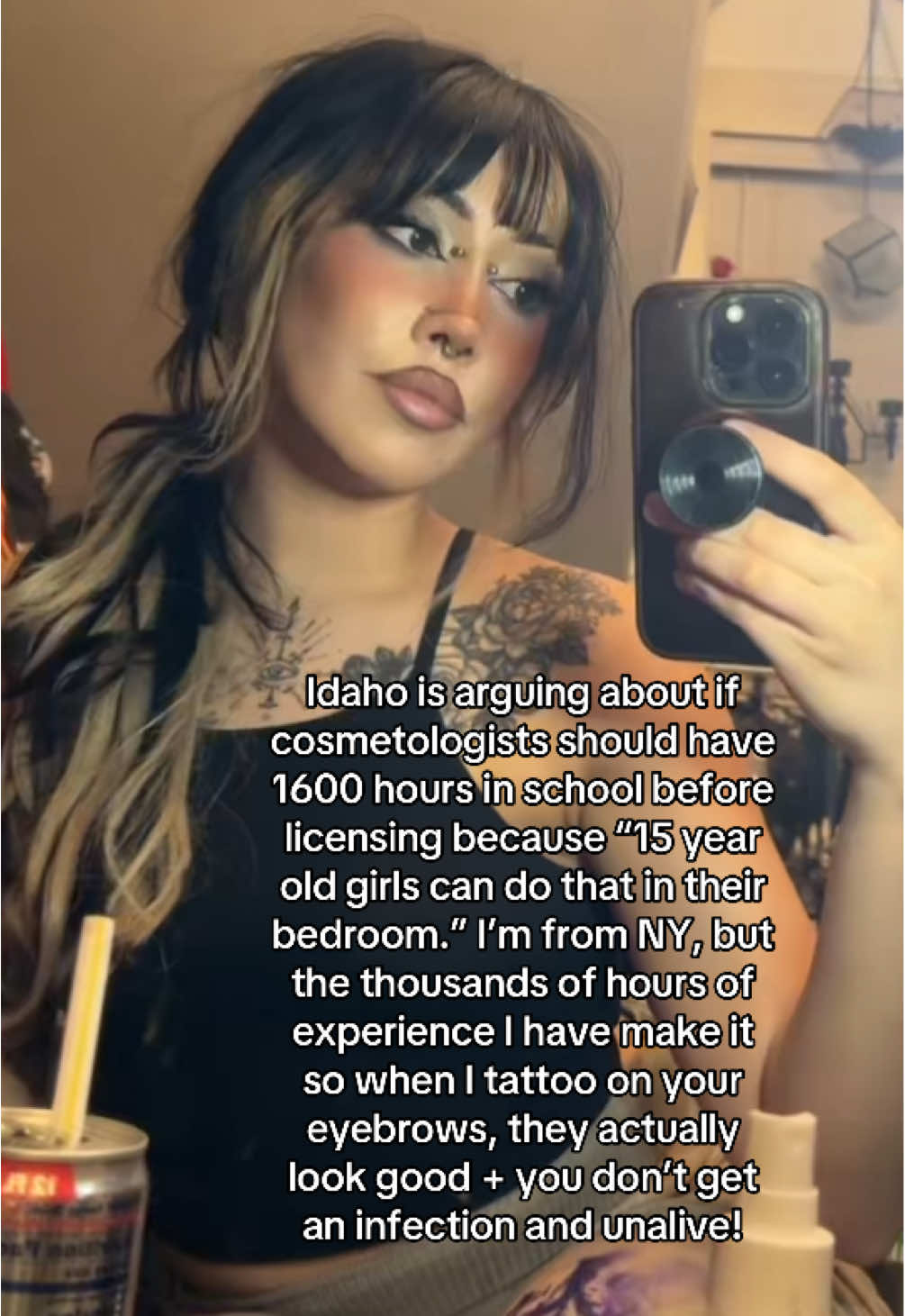 @celinacoma