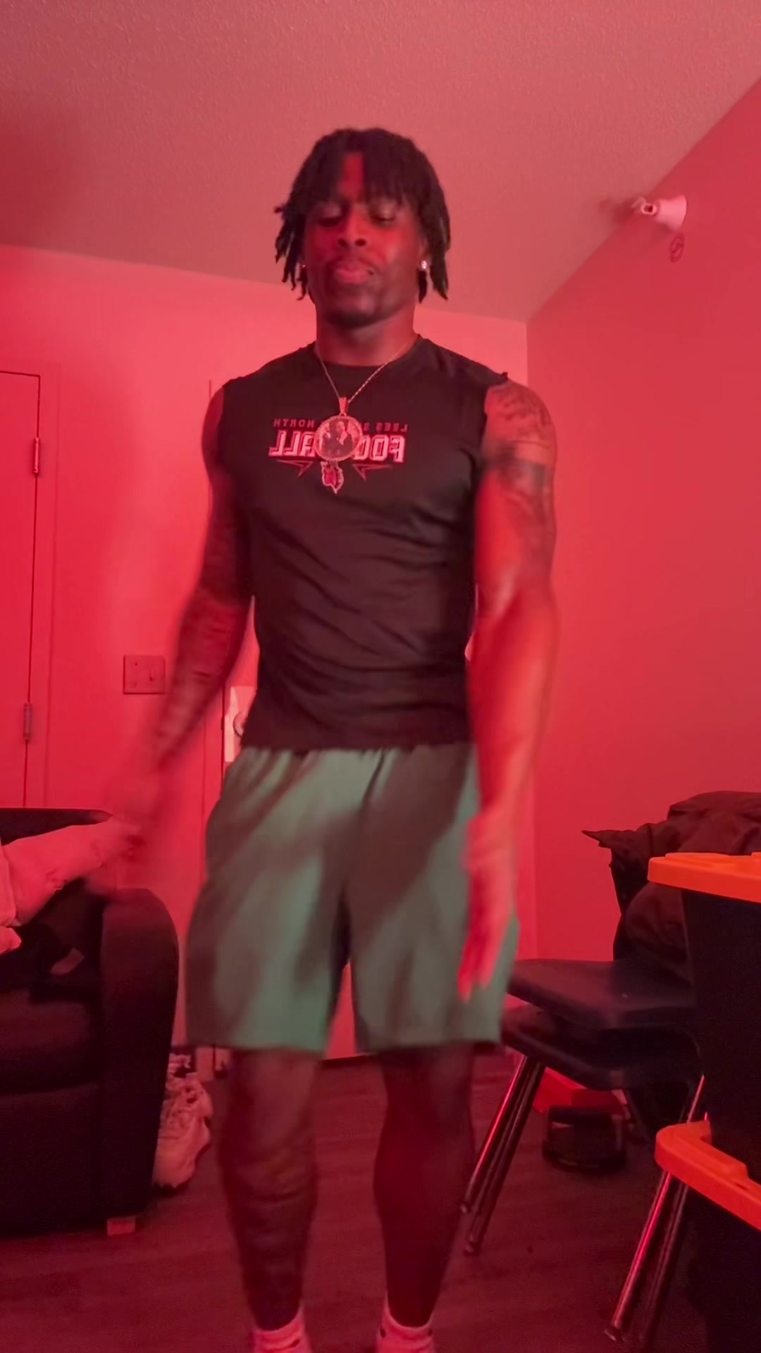 @J5🚶🏽&zwj;♂️