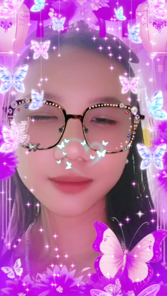@Angela1995