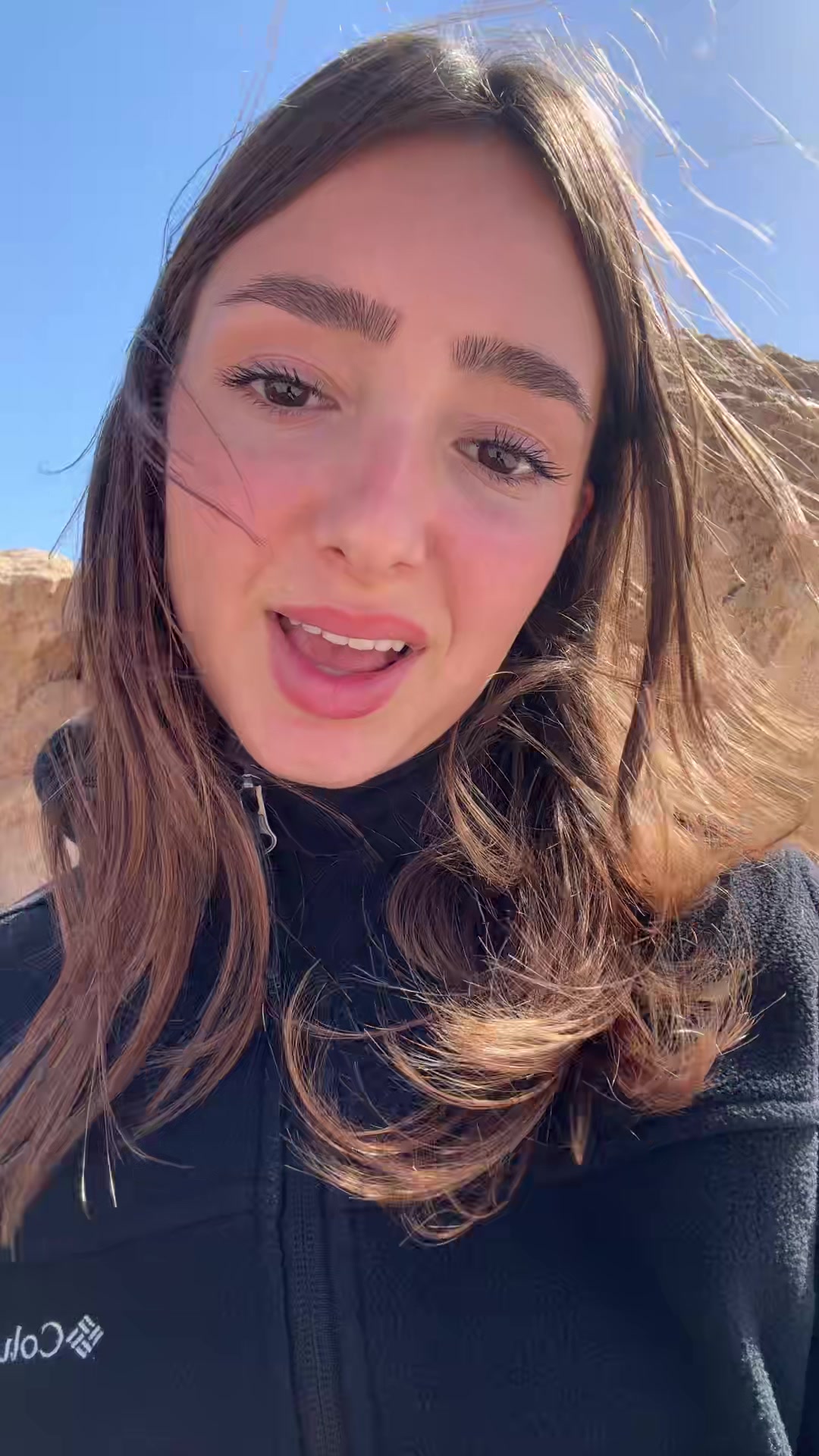 @roni 🍒