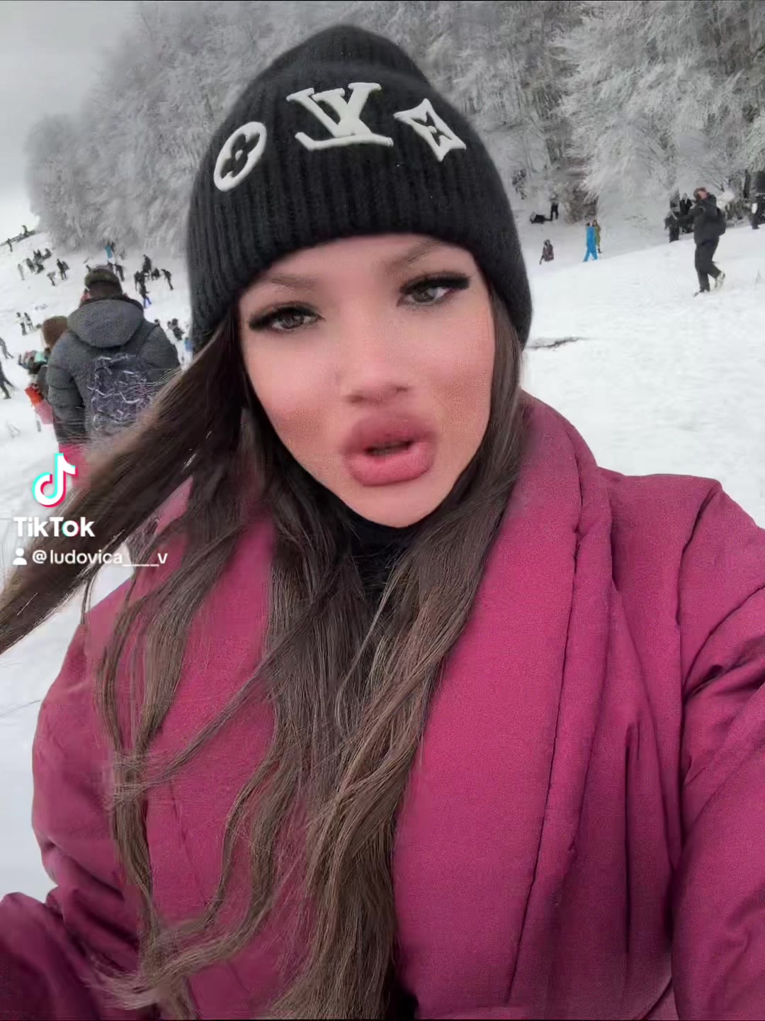 @𝐿𝓊𝒹𝑜𝓋𝒾𝒸𝒶