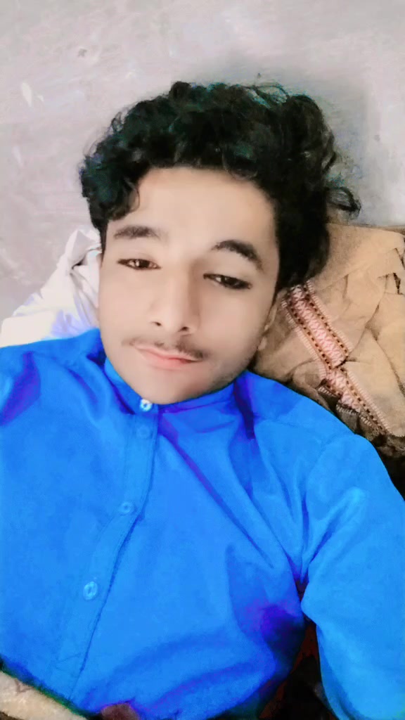 @Handsome 💓 boy
