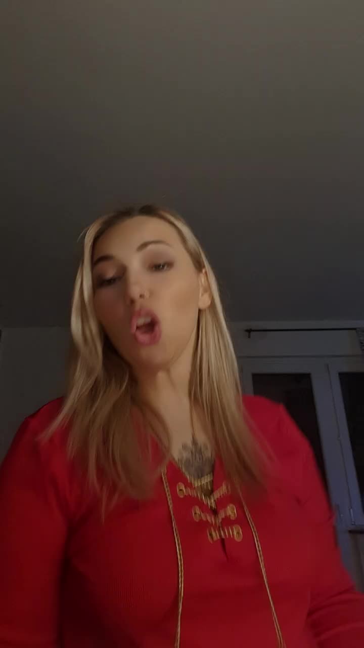 @Ɩą զųɛɛŋ ɖɛƖƖą ۷ɛŋɖɛɬɬą 👑🖤🔥