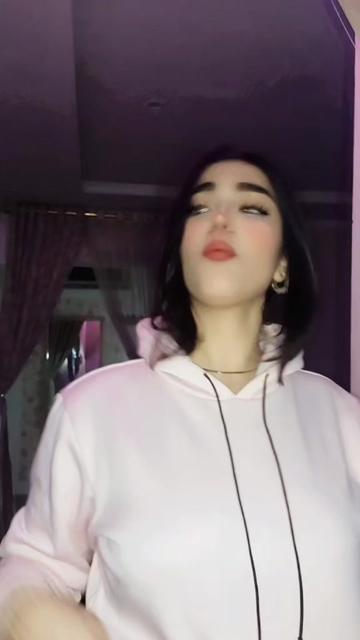 @❄️Nadine❄️