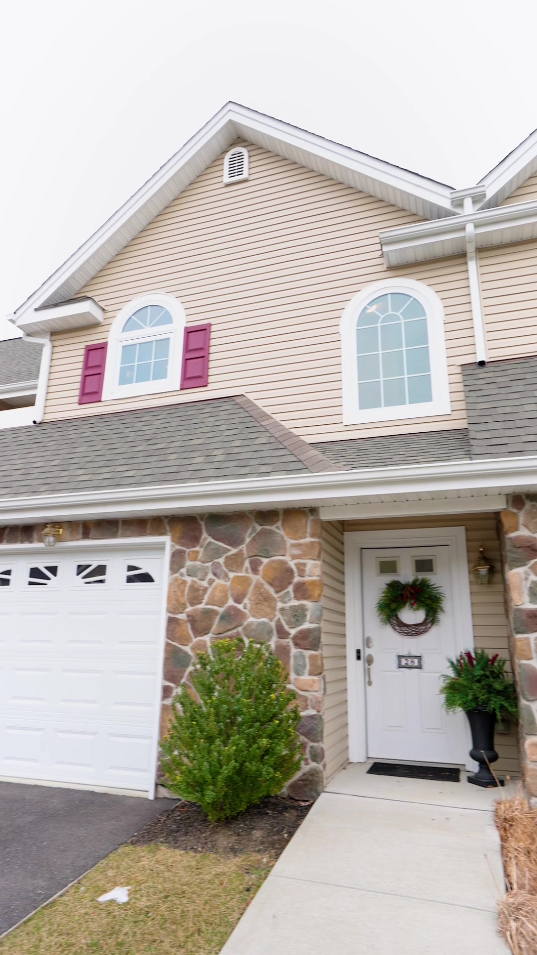 @jennlevy_l.i.realtor