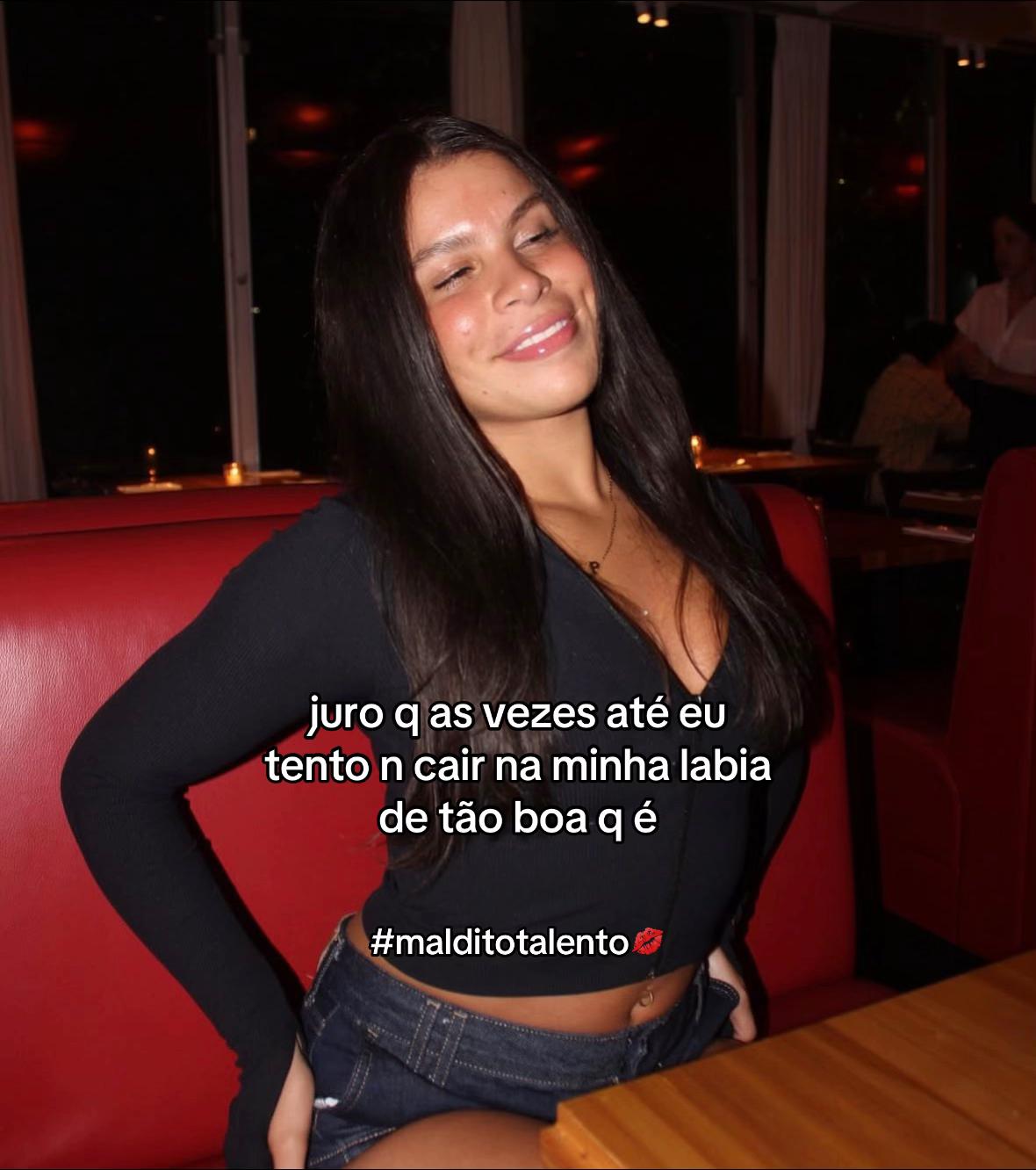 @divoniicass
