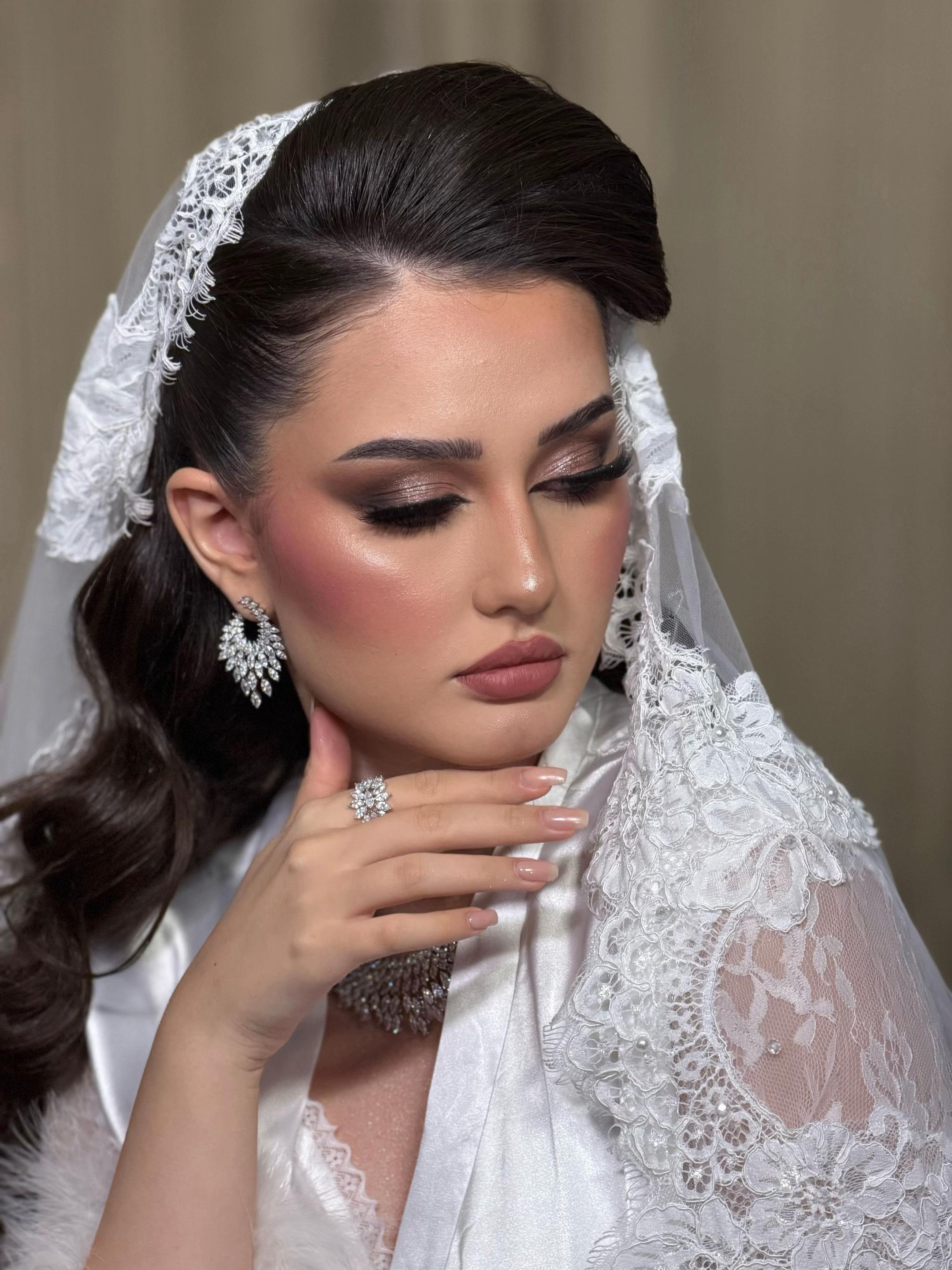 @إيمان محمد ميكب أرتست 💄