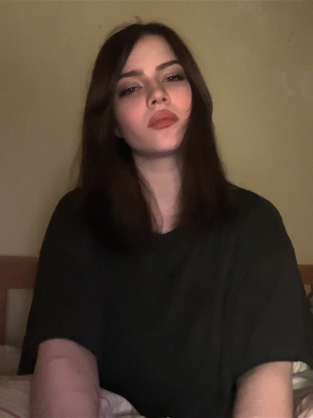 @Тгк:Метафору использовала