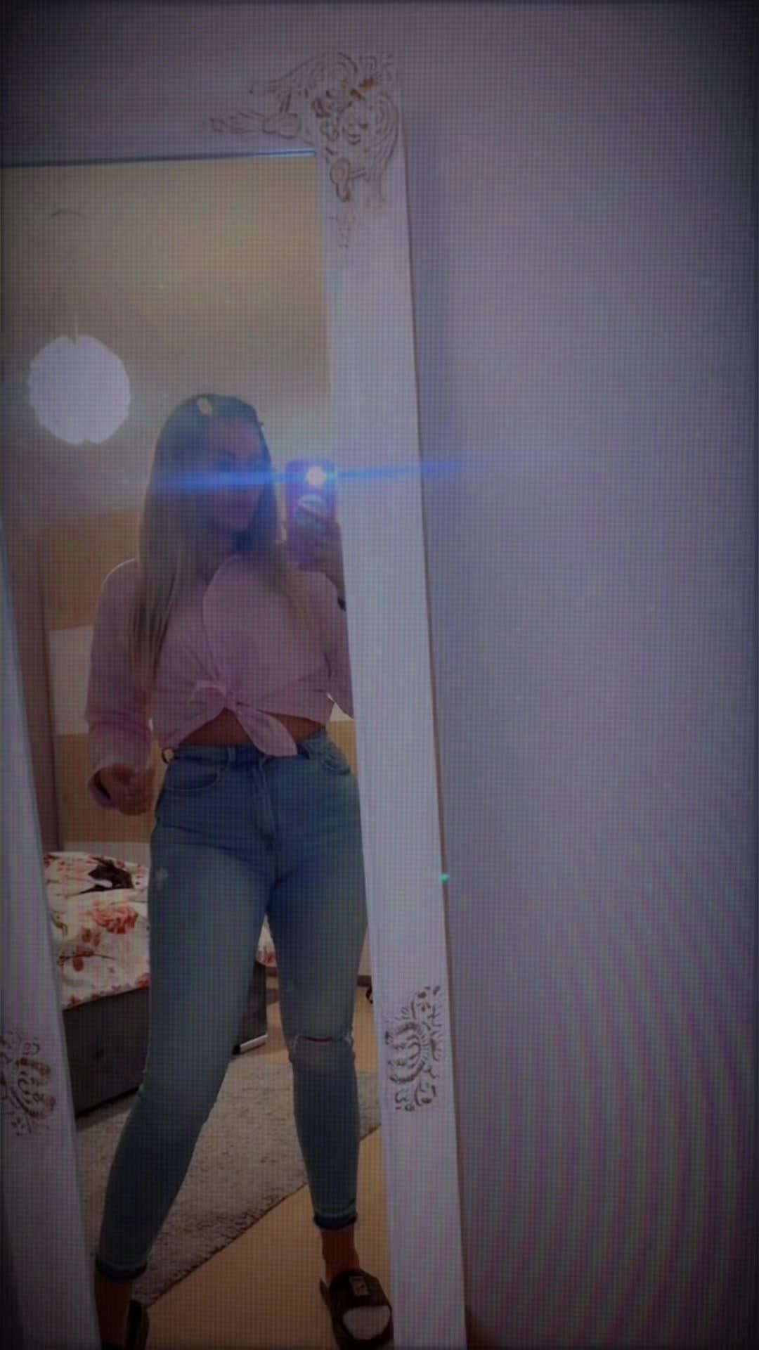 @ᴅ ᴀ ɴ ᴀ 🎀