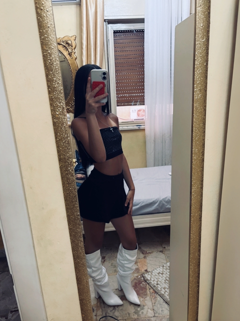 @𝓜𝓪𝓻𝓽𝓲𝓷𝓪🍒