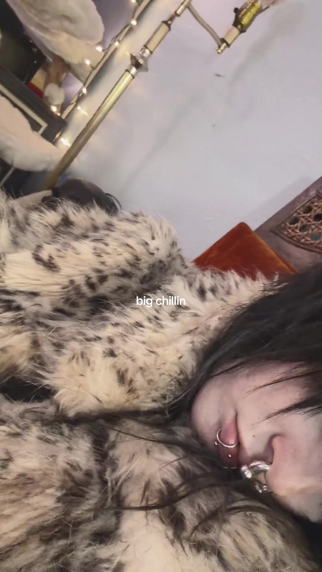 @foxtails111