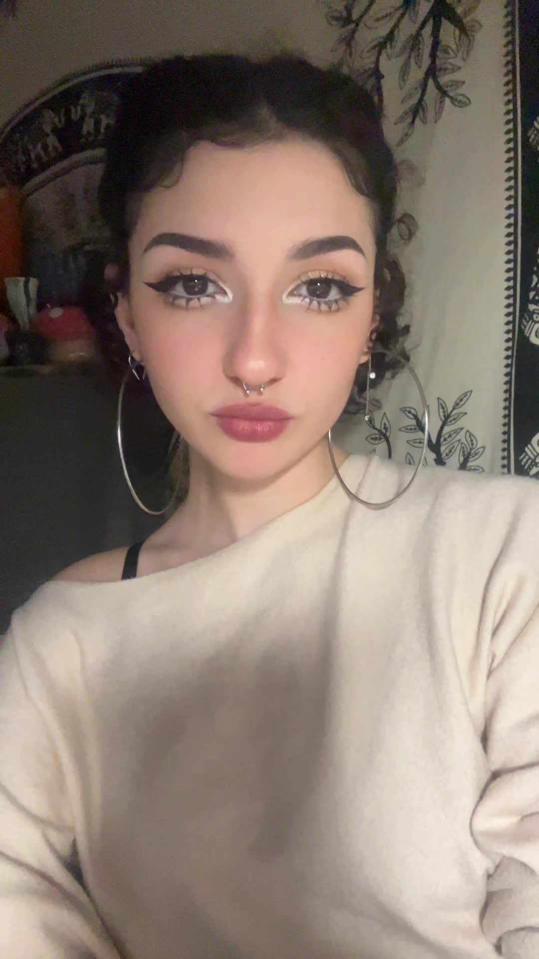 @Liltitina