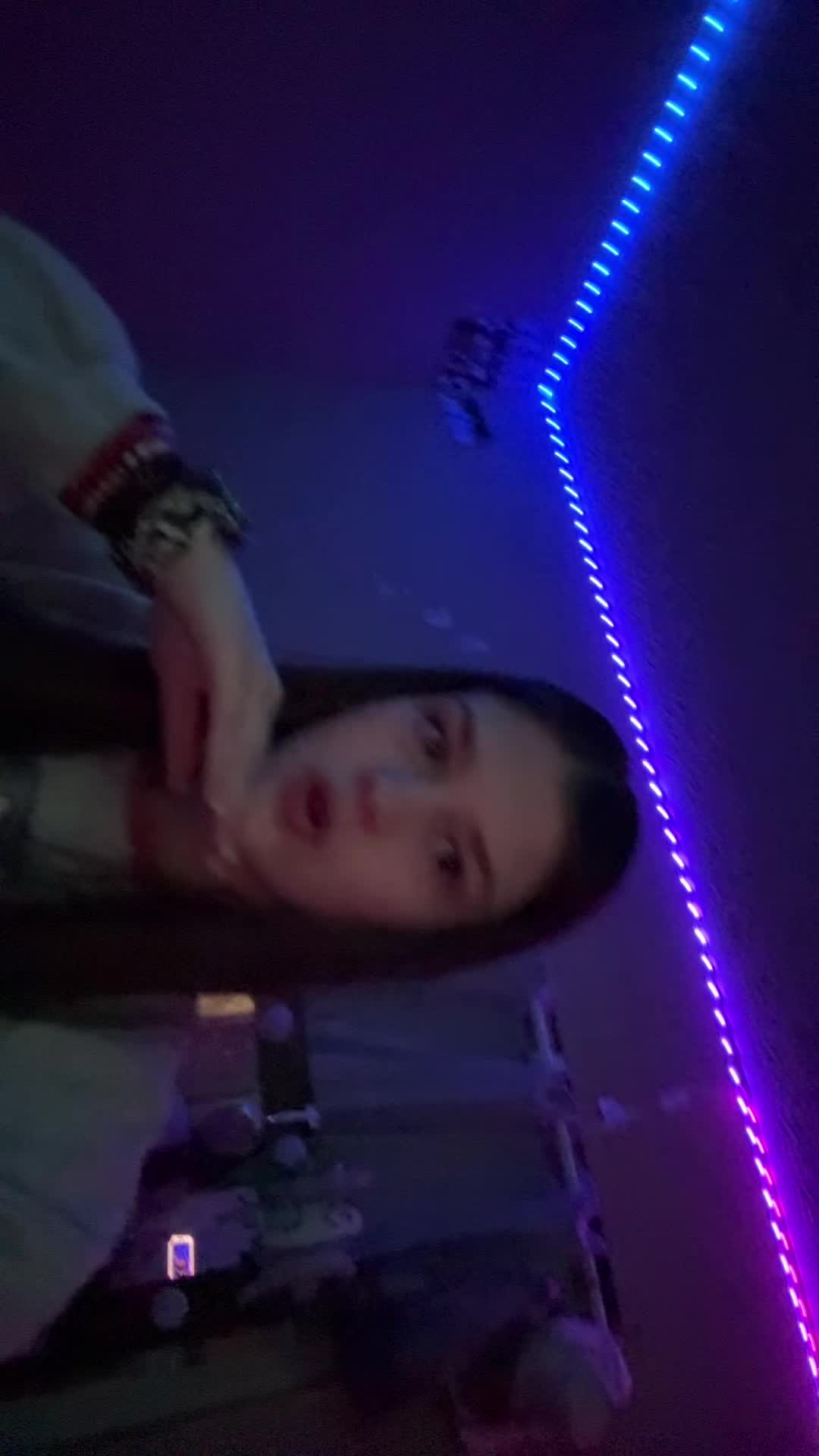 @bella_and_jayy
