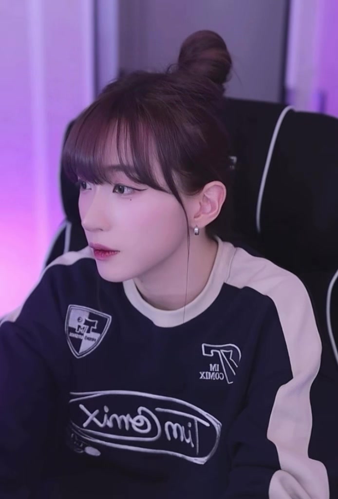 @나비 &epsilon;їз