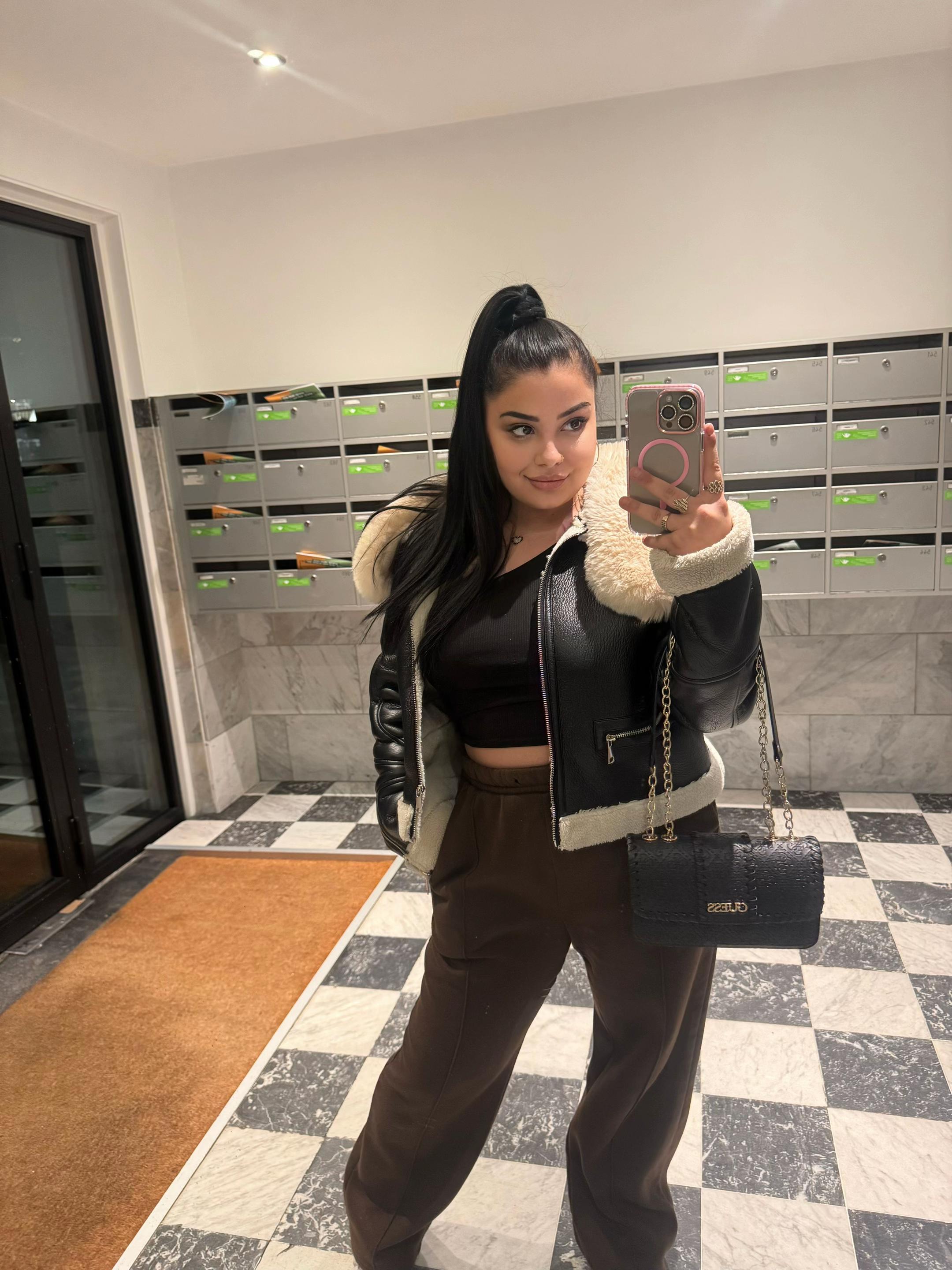 @+32🌼