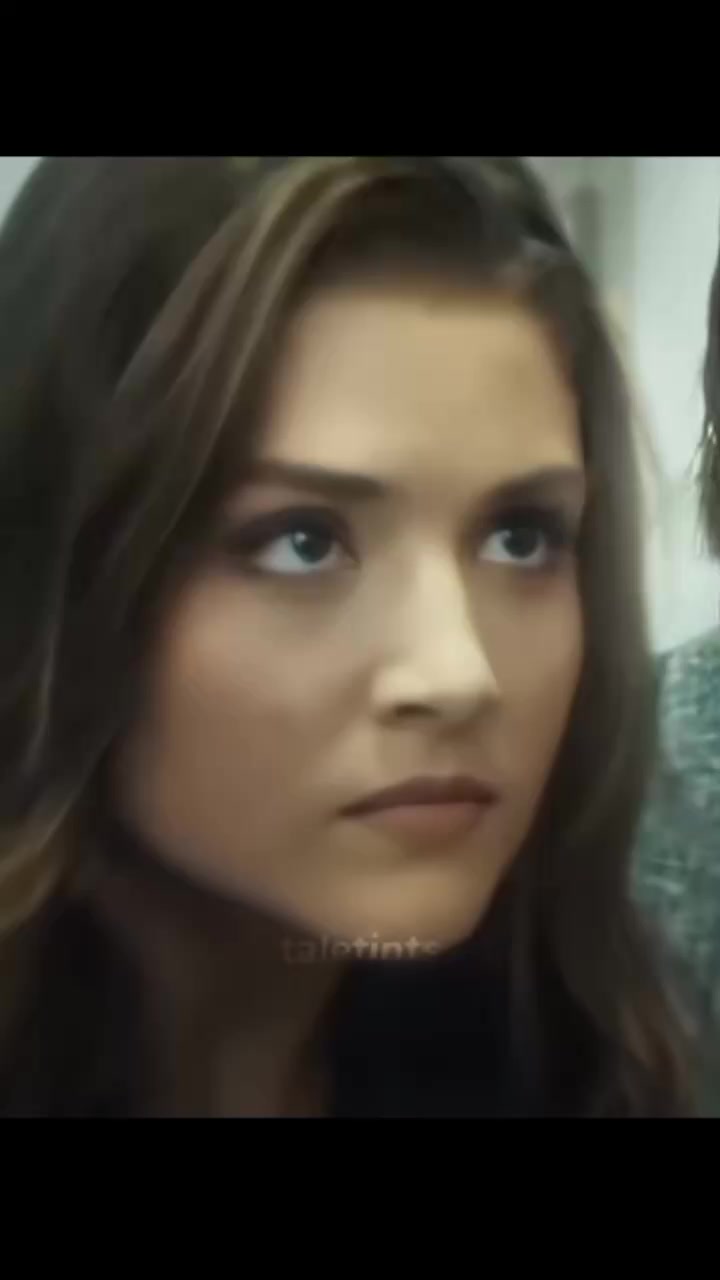 @♥️HANDE ERCAL 💕