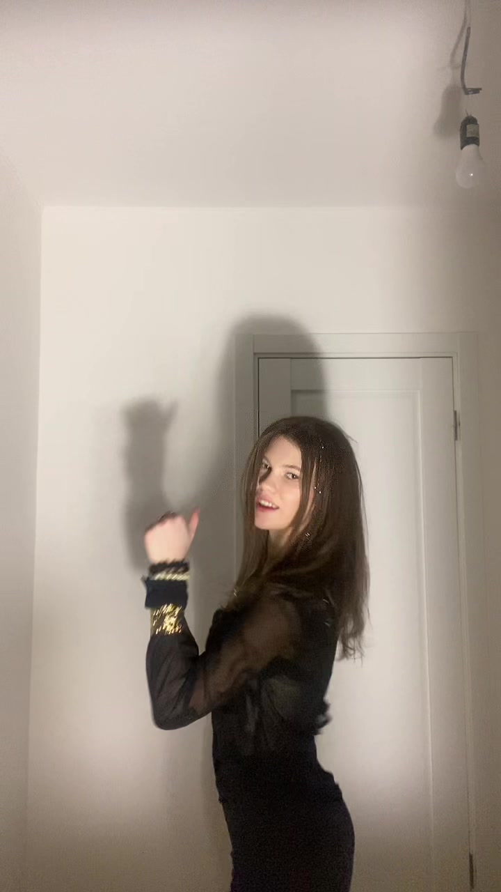 @mofin_li