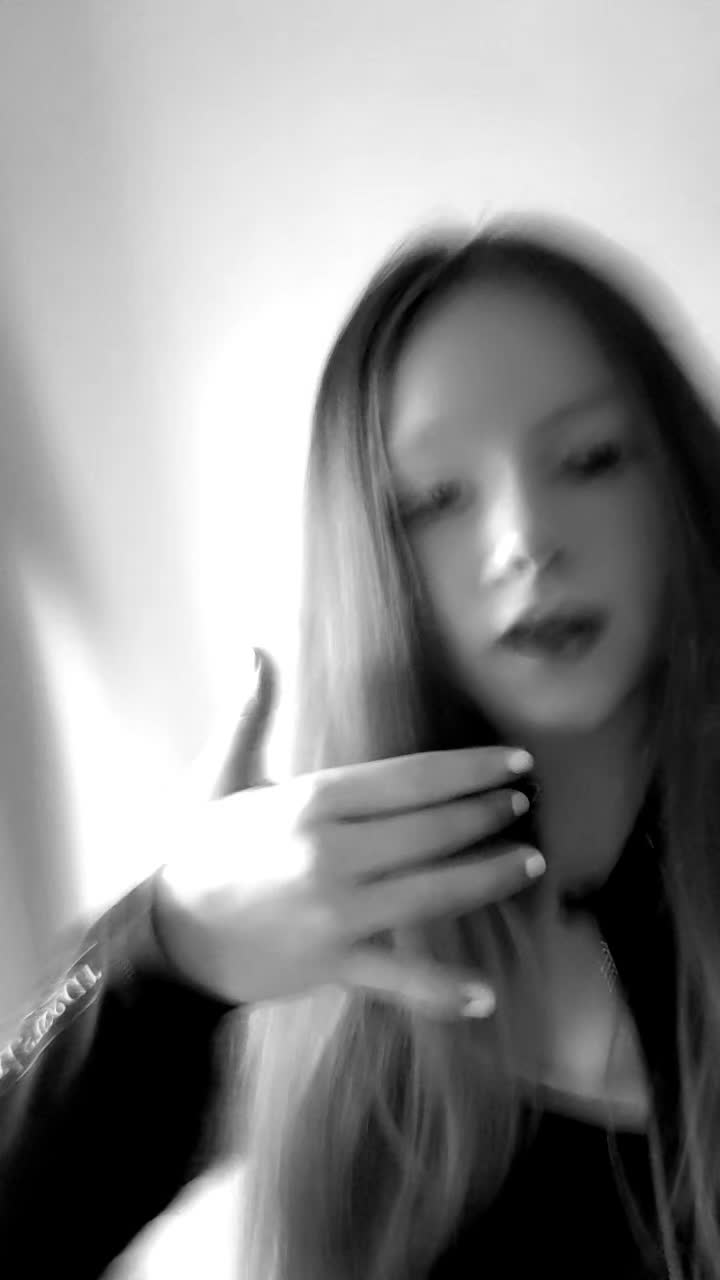 @𝓒𝓱𝓪𝓷𝓽𝓮𝓵𝓵𝓮 ❤️