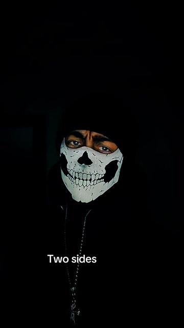 @♱  Ϗ𝝰Ṿ𝖗𝞸𝒔 ♱