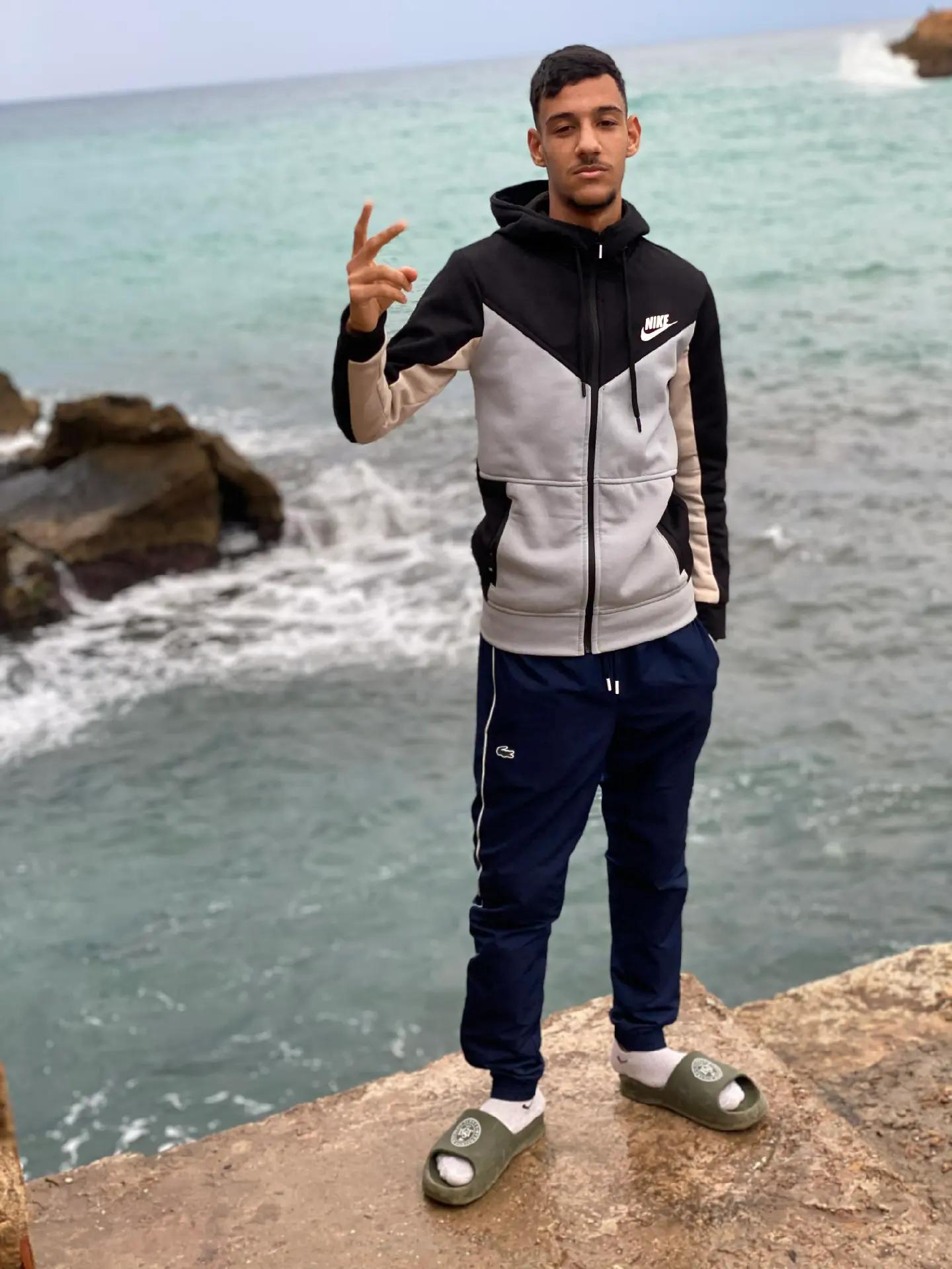 @✈️Àlilo music❤️