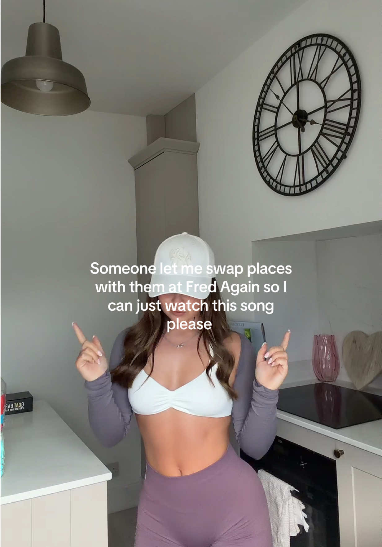 @lil.ashtonn