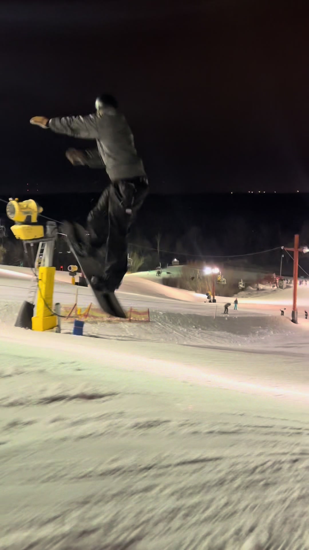 @JJ_snowboarding