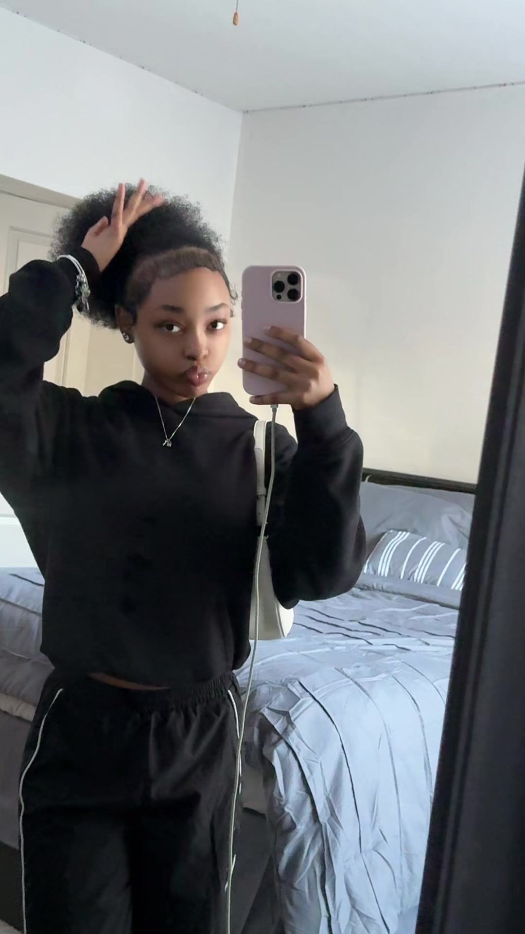 @lonelyprettyprincess