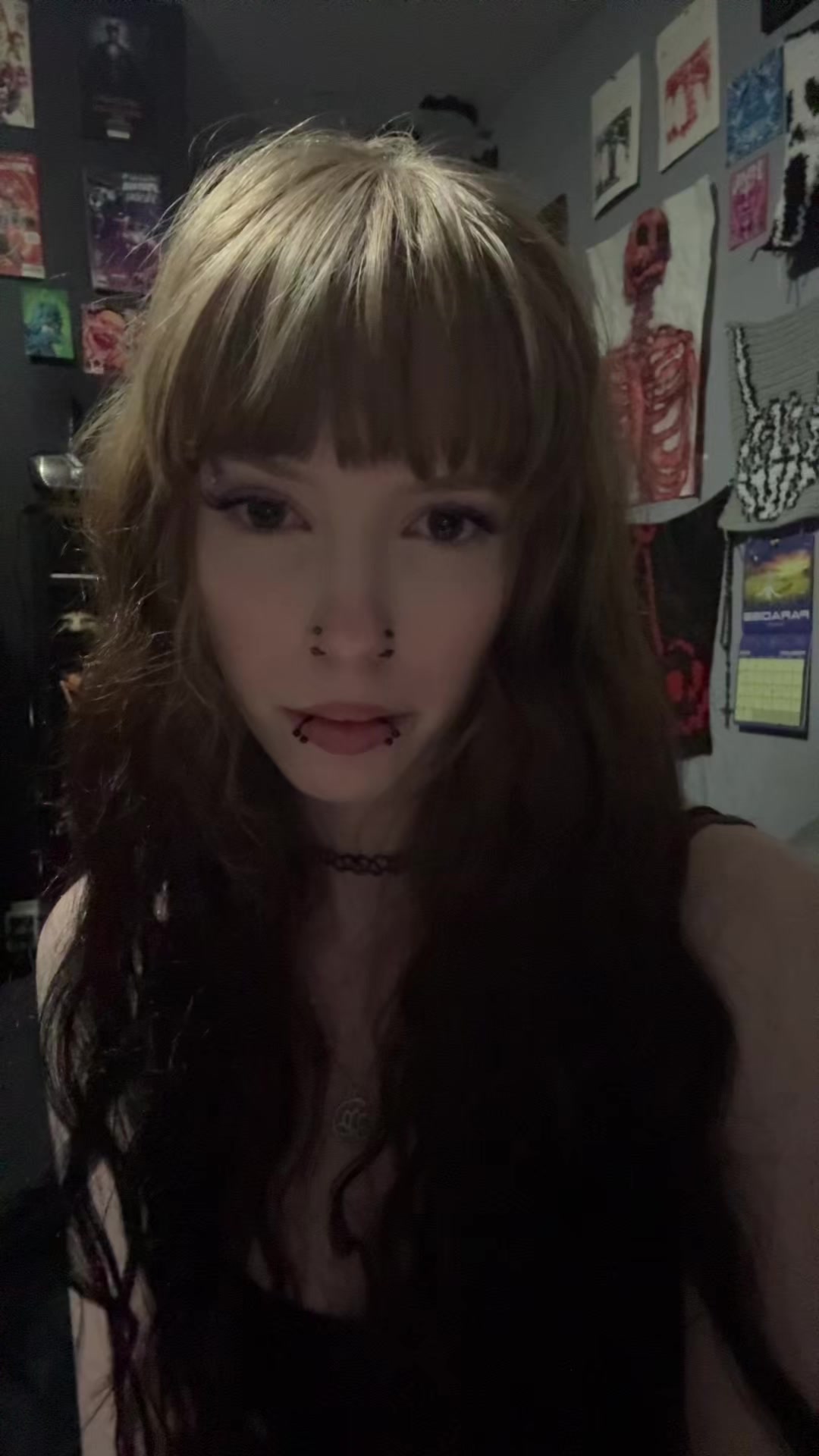 @v