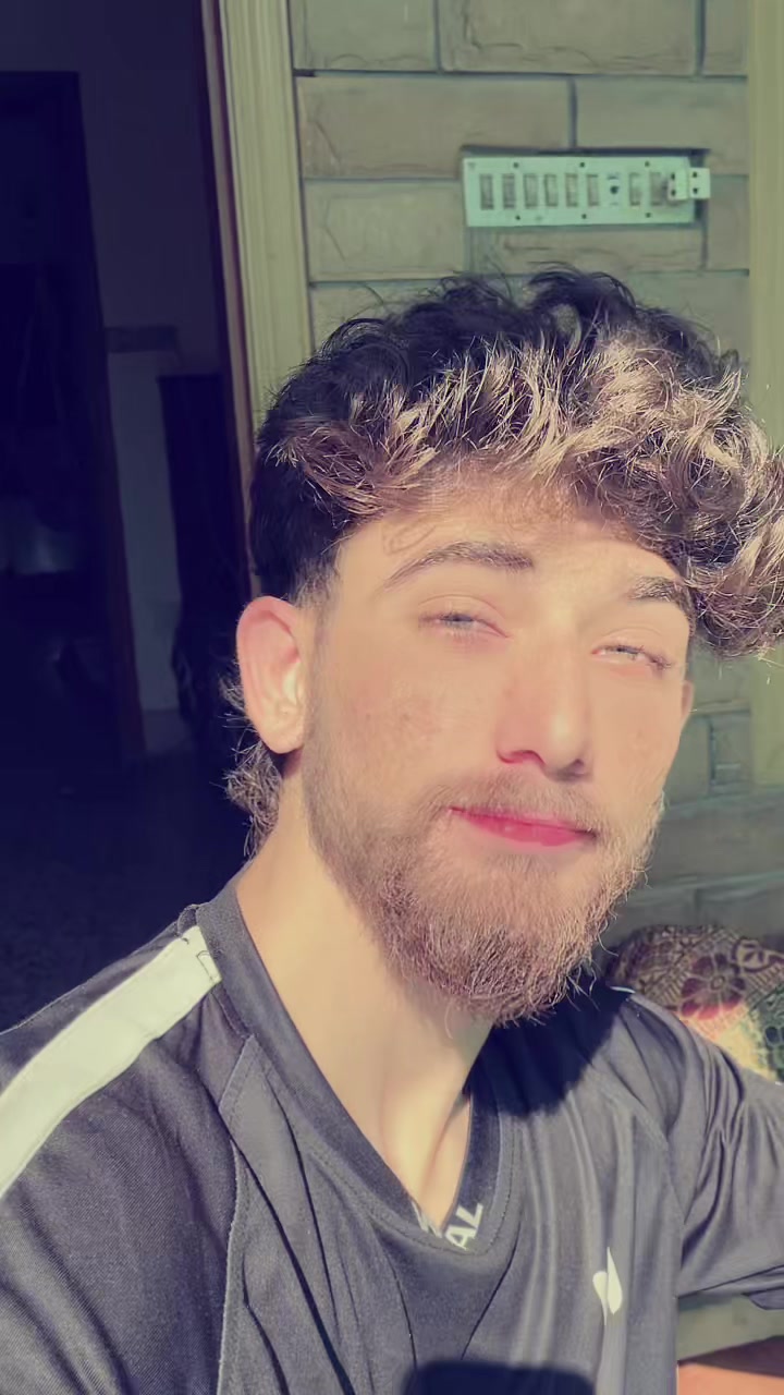 @🦇