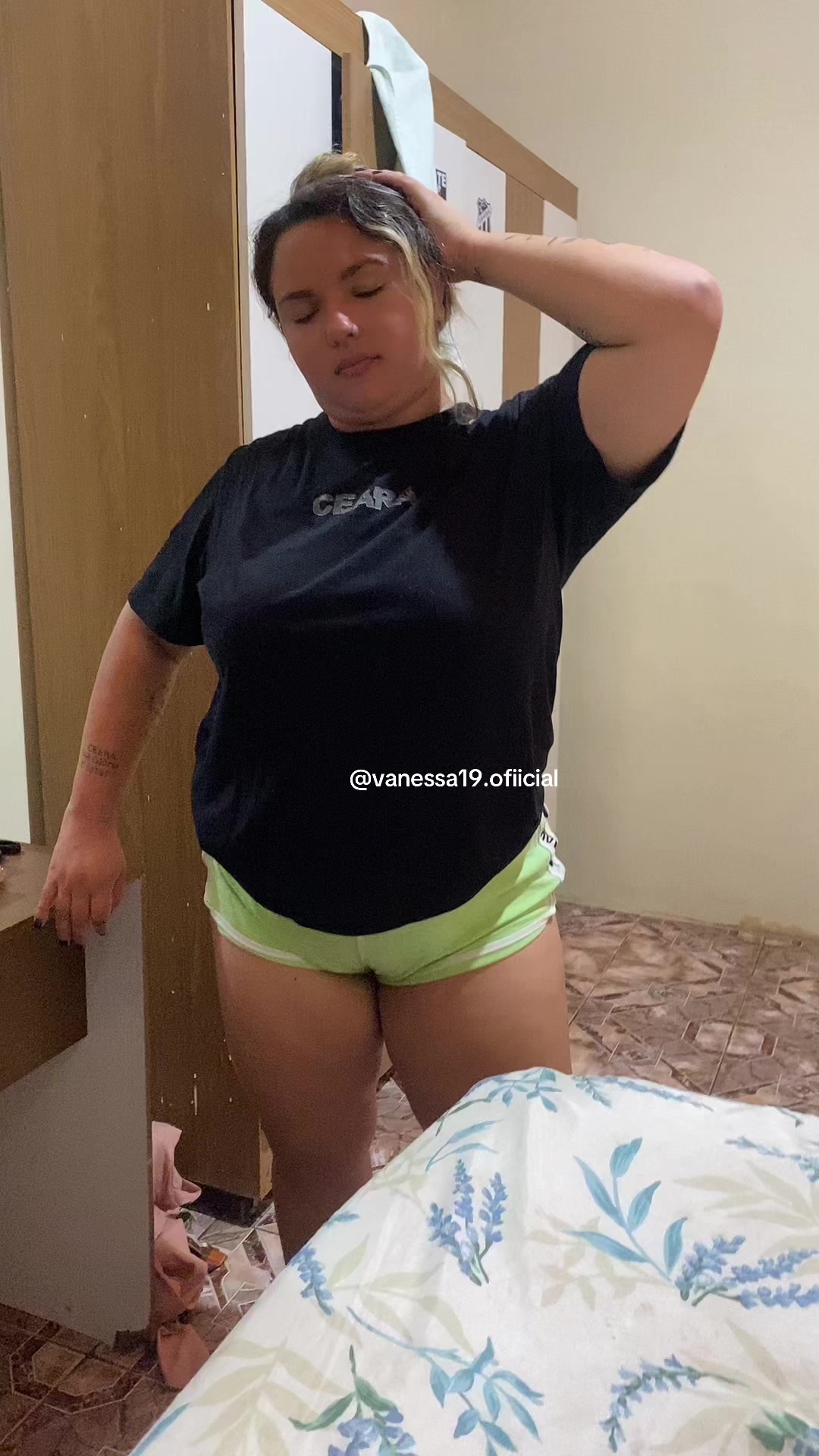 @NESSAZINHA19