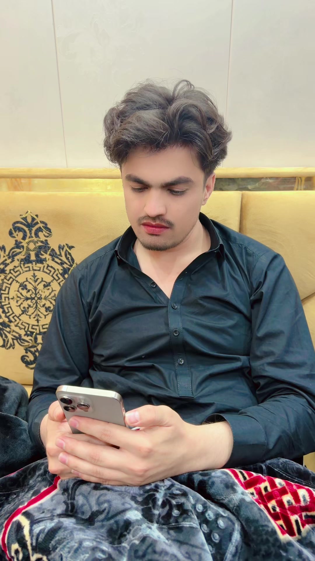 @sHahid_jani