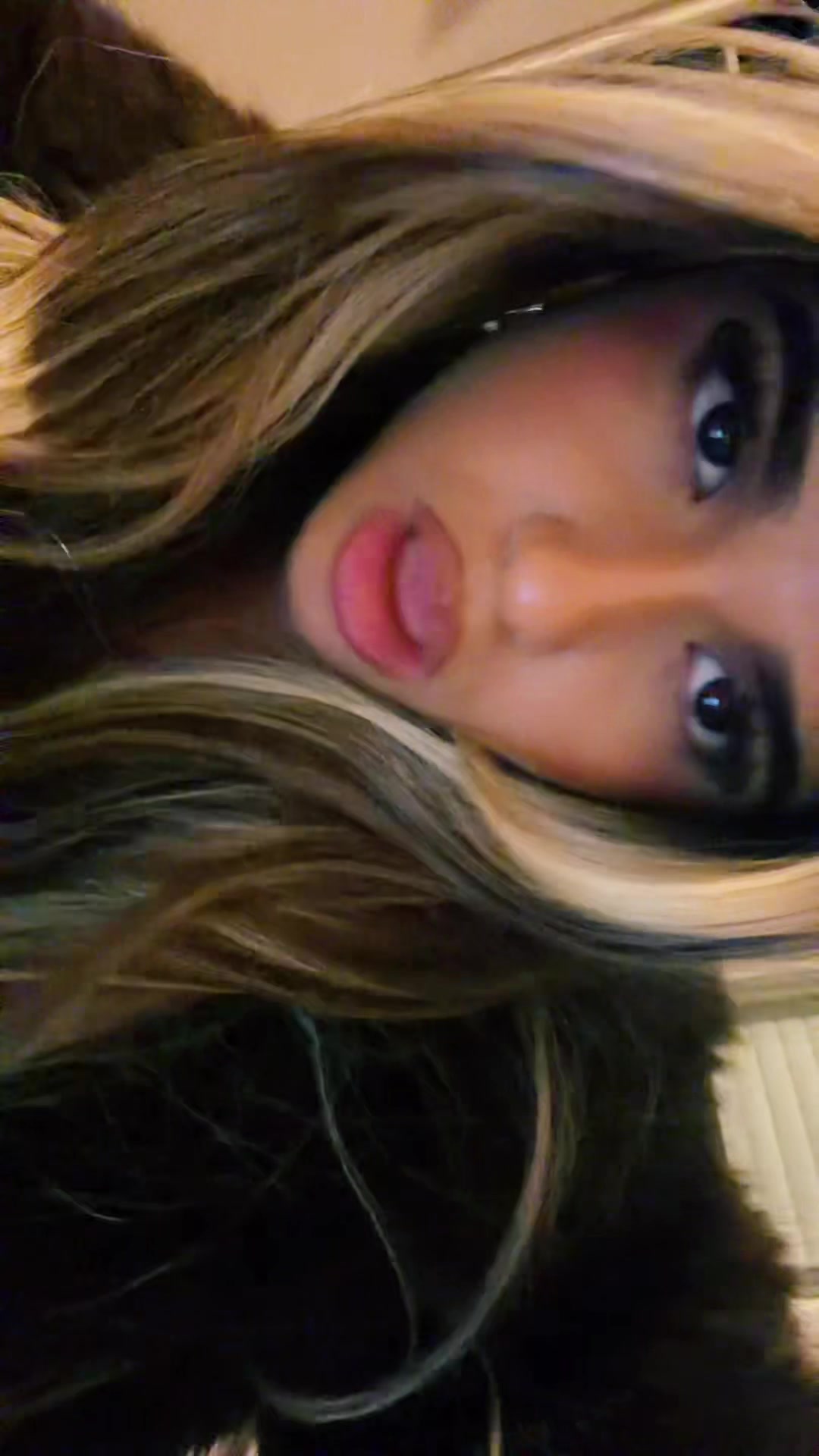@Bambvina