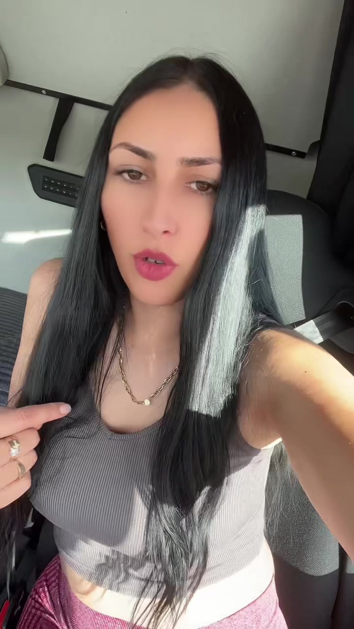 @🖤C𝕣𝕚𝕤 𝕋𝕚𝕟𝕒🖤