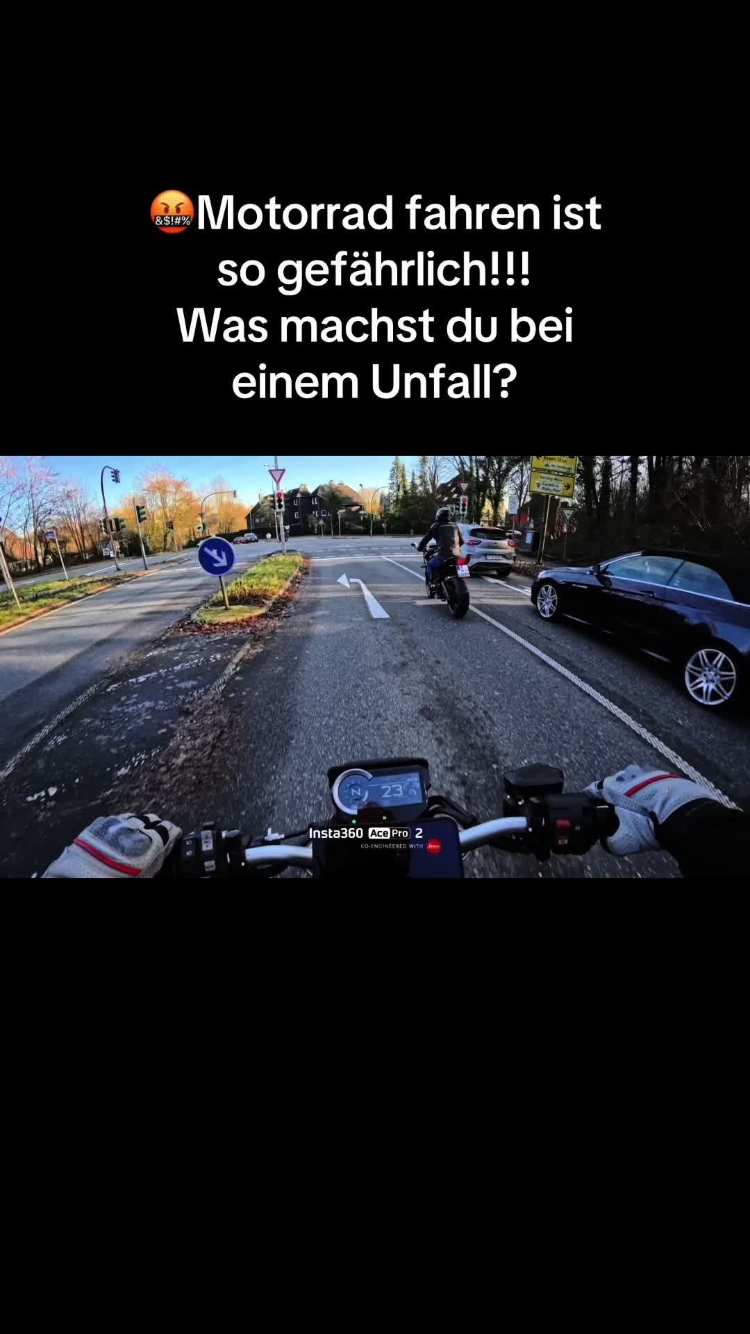 @Naked Essener&lsquo;z