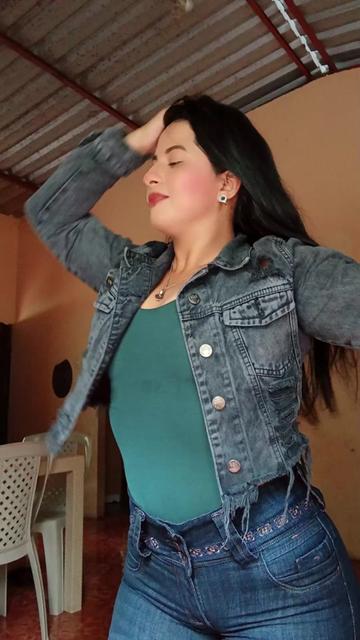 @️ᥫ᭡cristy♡