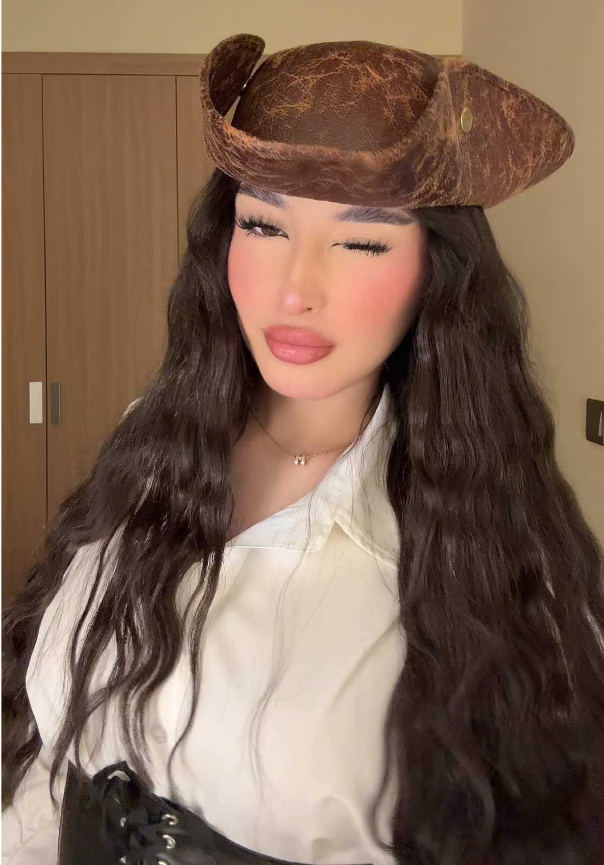 @NADIVA 🦂💜