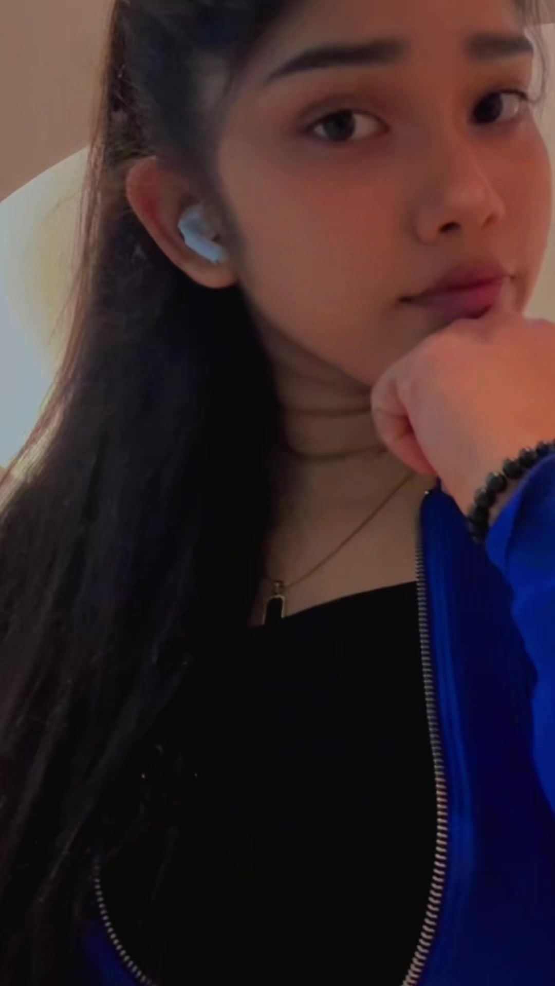 @Pooji_🇯🇵🌸