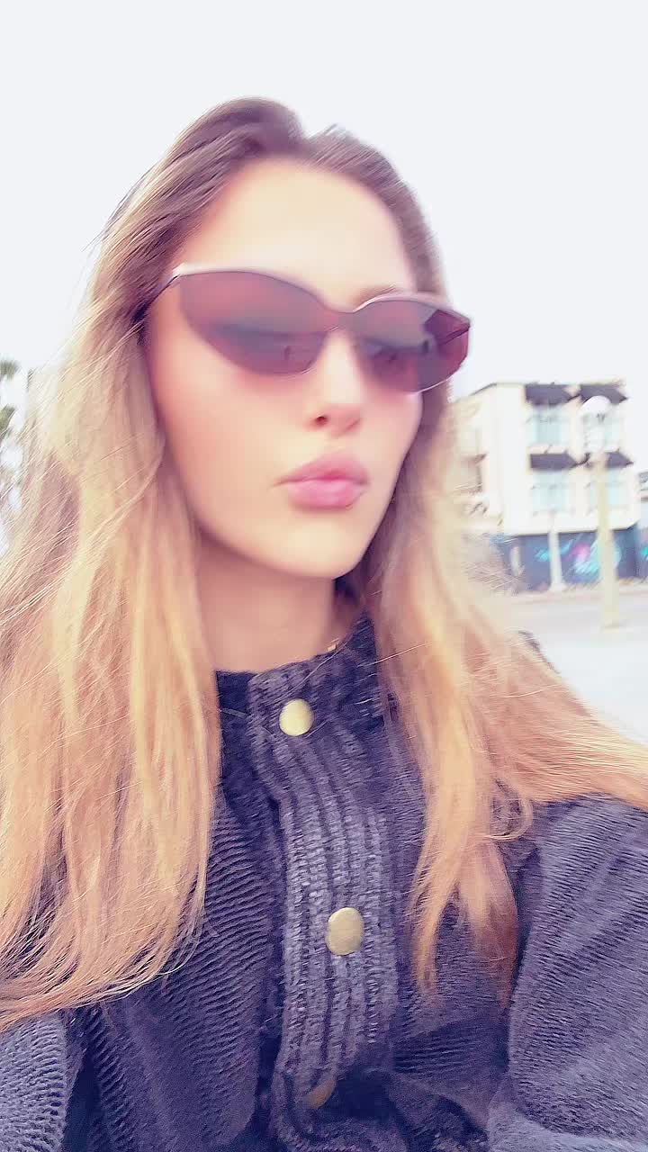 @liv